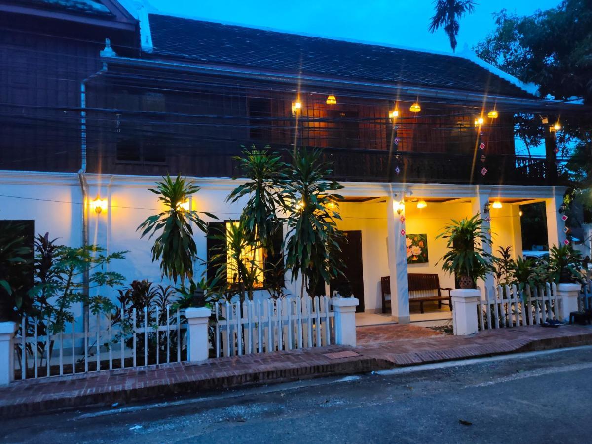 Lotus Corner - Heritage B&B Luang Prabang Zewnętrze zdjęcie